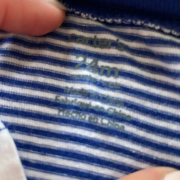 Carters  Onesie - Picture 6 of 8